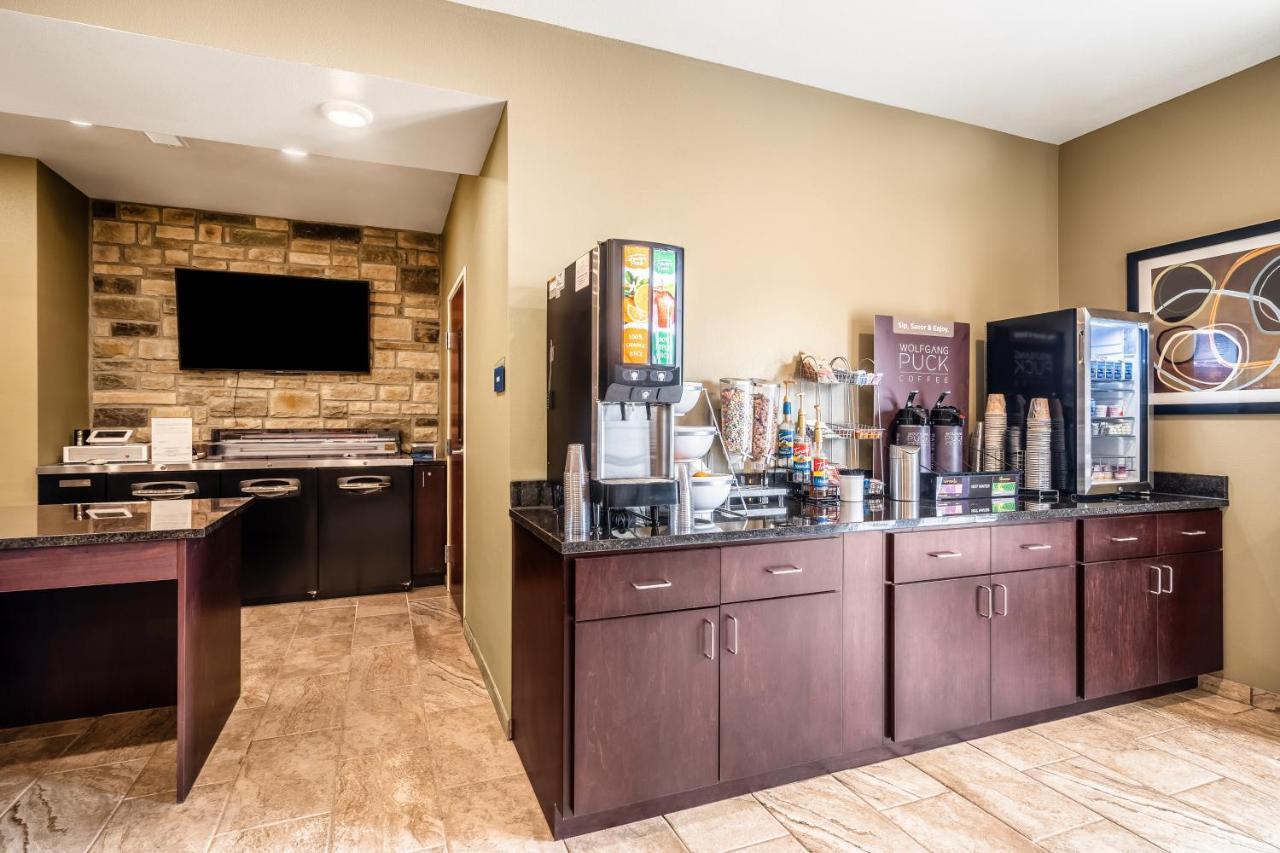 Cobblestone Inn & Suites - Kermit ภายนอก รูปภาพ
